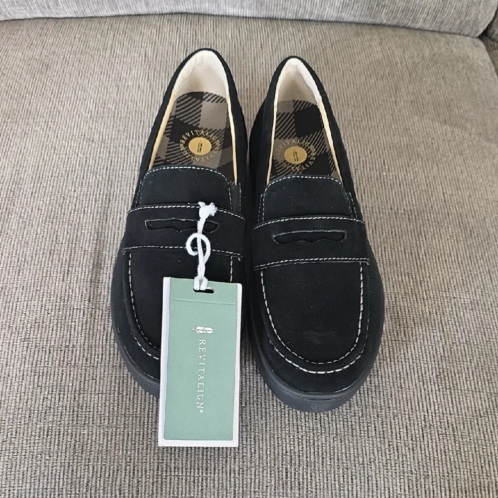 Womens Black Penny Loafers By Waco Shoe Co, Size 8.5, New In Box‎